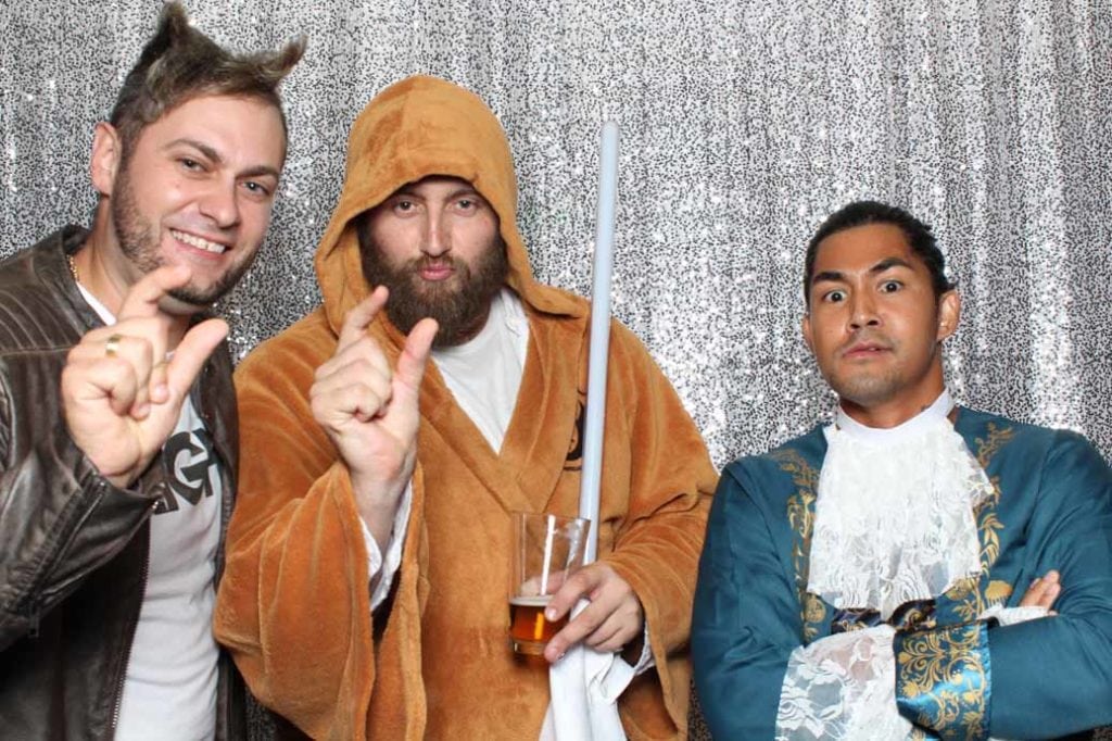 photo booth to hire for wedding